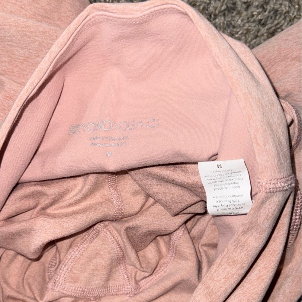 Beyond Yoga Spacedye Caught In - size M 
The Midi High Waisted Legging - Picture 7 of 7